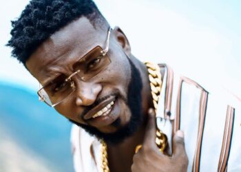 Known professionally as Jey Luchy but born Joseph Kofi Amoah Jnr, the Ghanaian rapper has asserted that musicians should use every lyrical beef they find themselves in to elevate their craft to the next level. On his accord, lyrical beefs are not moments for an artiste to get all emotional on happenings but indicated that, any good artiste who knows what he or she is about will see great opportunities in there. Speaking on Happy 98.9 FM’s Ayekoo After Drive show with Doctar Cann, the rap beast said, “Beefs are very good and I see it as a business avenue”. Proving his knowledge of the business aspect of music, Jey Luchy furthered that beefs are basically avenues for artistes to promote themselves. The artiste believes beefs bring out the best in musicians as they have to think on their feet and bring out back to back tracks as responses in very short spaces of time. “It shows how creative you are as an artiste and can be a stepping stone for you”, he added. Advising colleague musicians on the importance of beefs, he shared, “When others come at you with beefs, prepare for it and treat it as a life and death situation and give it your best. Beef brings the best in you and is not about violence or grudges. But it is the time for one to speak his/her mind and show the world who is the better amongst the artistes involved. Born and raised in Ghana, Jey Luchy travelled to Russia at the age of 18 where he began his musical career. With his irresistible rap talent, Jey Luchy signed his first deal with Russia’s top music producer 1Bula and also featured a renowned Russian singer, Rita Richi. The artiste has dope tracks to his credit from ‘Gang Way’ which talks about how leading fake lives for social media puts pressure on young people and affects mental health. He is also recognized for bangers such as ‘Get Out of My Way’, ‘Taafia’ and a host of many others.