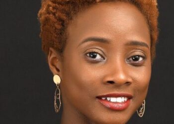 Marketing & Communication expert tips on how to be a valuable employee in the corporate world