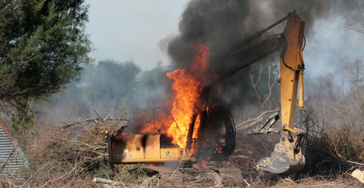 Galamsey Fight: We never agreed to burning excavators at consultative dialogue – Small Scale Miners Ass.