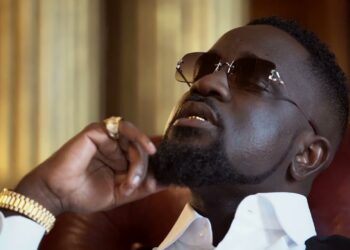 I admire Sarkodie’s style and wish to collaborate with him – Highlife legend