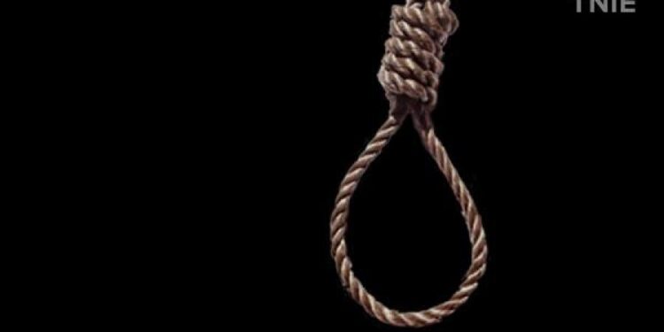 Bono Region: Girl 17 commits suicide in school