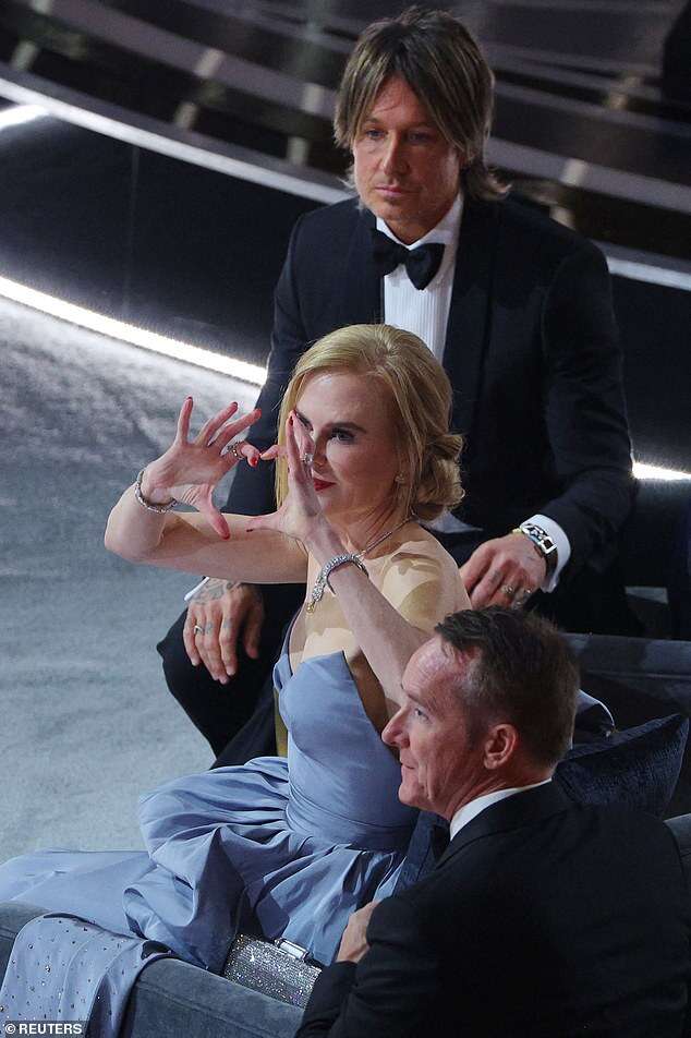 Nicole Kidman should win the Oscar for Best Reaction
