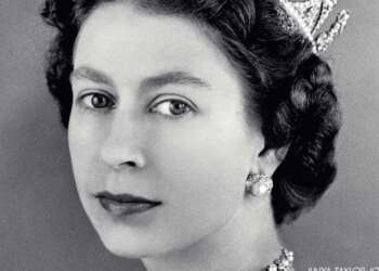 Queen Elizabeth to cover British Vogue