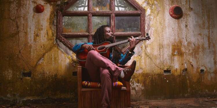 I have a problem with songs that don’t let the youth reason – Rocky Dawuni