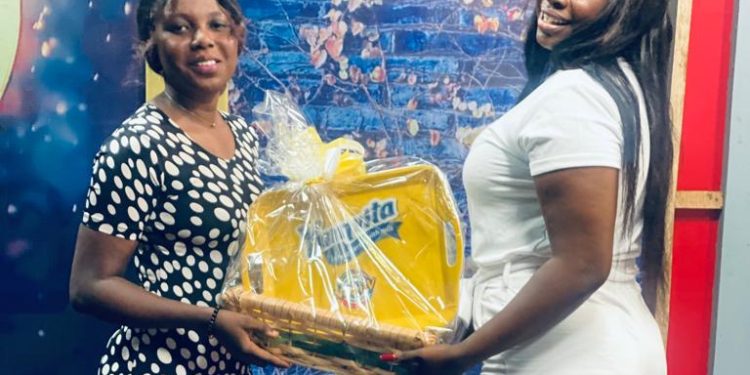 Yumvita celebrates mothers with HappyFM