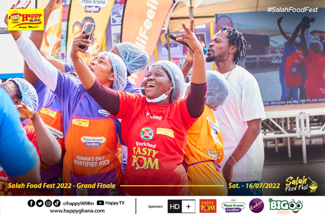 Fameye performing at the Happy FM Salah Fest 2022alah Fest 2022 Winners