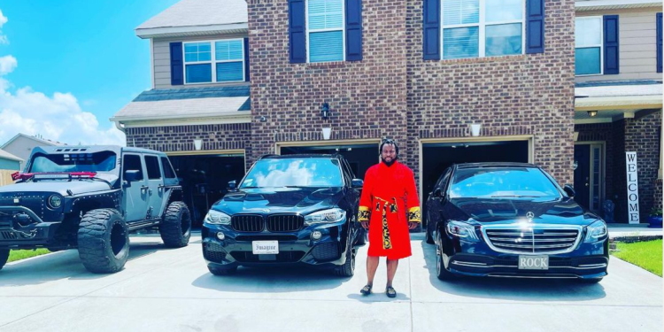 Ghana's Sonnie Badu flaunt mansion and cars as proof of God's goodness