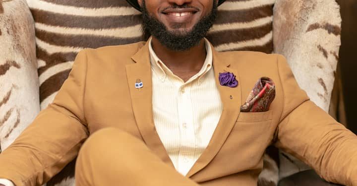 Nana Quasi-Wusu “Run’s” from the Runway to host Strap Up Fashion Show 2022