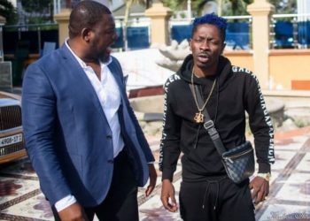 Shatta Wale's new revelation has attracted action from the Ghana Police Service. The police in a statement said "The attention of the Ghana Police Service has been drawn to a Facebook post by Charles Nii Armah Mensah Jnr., popularly known as Shata Wale regarding the death of artiste Manager Fennec Okyere. "The Police have made contact with Shata Wale who is cooperating with us on the matter. The Police would like to put on record that the recently established Cold Case Unit, has been working for months on all unresolved murder cases, including that of Fennec Okyere with support from the affected families," the press release added.