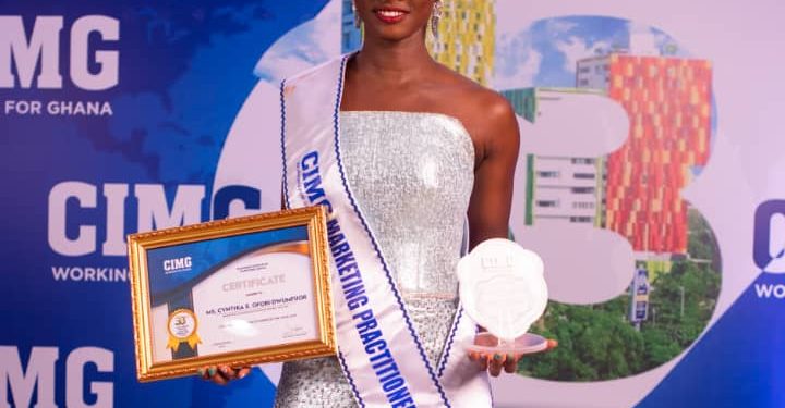 Hollard's Cynthia Ofori-Dwumfuo is Chartered Institute of Marketing Ghana's Marketing Practitioner (CIMG) of the Year, 2021.