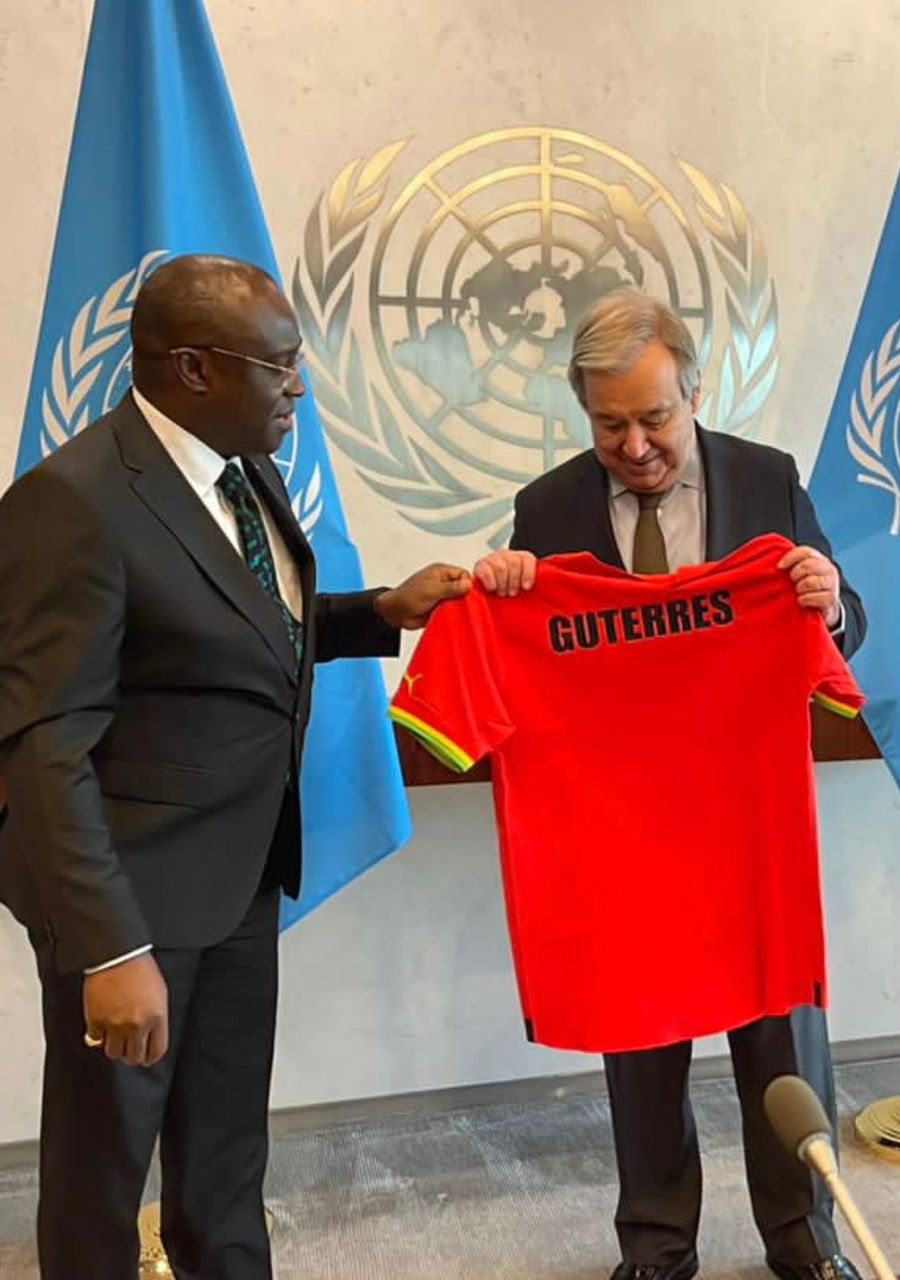 UN Sec-Gen receives Black Stars shirts