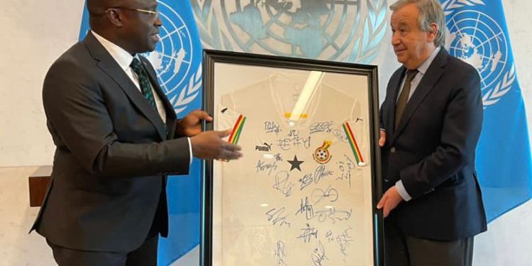 UN Sec-Gen receives Black Stars shirts