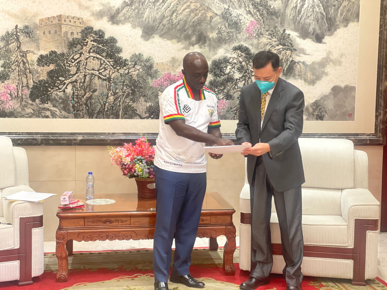SIGA Director General pays courtesy call on Chinese Ambassador