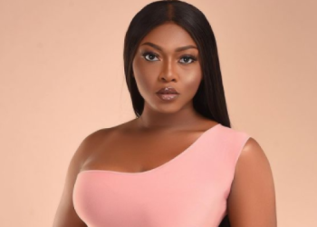 S3fa speaks about her music career and travelling on YFM's #TheDryve