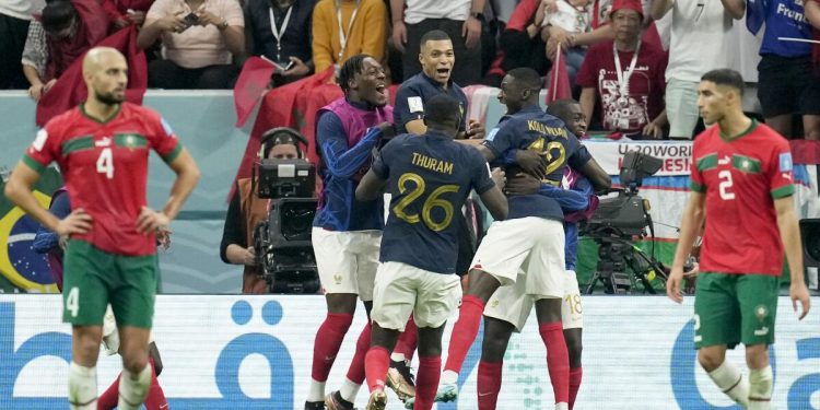 #WorldCupOnY: France through to finals after 2:1 win over Morocco