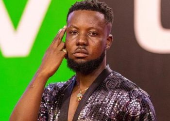 Wizkid fiasco: Someone threw a bottle at me while the organizers hang me dry – Kojo Manuel recounts poor experience at Wizkid Live concert