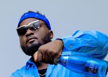 A blend of consistency and relationship will lead to business success– Marketing influencer