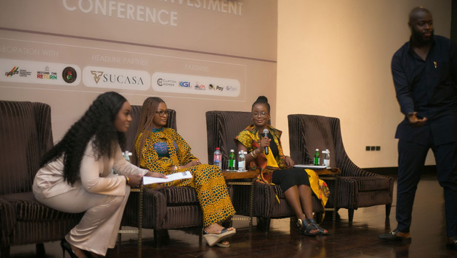 Mr. Terry Afram (CEO of Bridge Consult and Convener of the ADINA Conference) ushering the guest speakers on stage. Seated from far right is Hon. Gyankroma Akuffo-Addo, CEO of Creative Arts Agency Ghana; seated middle is Hon. Dr. Nadia Adongo Musah, Deputy Director of Diaspora Affairs, Office of the President; seated from far left is Lorraine Wright, Co-Moderator of the event.