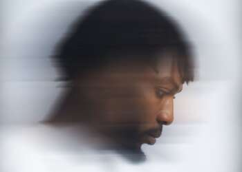 Mullah breaks free from toxic ties, reflecting on his journey in his captivating debut single