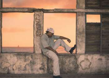 Nigerian sensation Cznbaby is lovestruck in "1 Night"