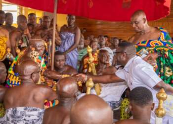Opportunity International Donates to Otumfuo Osei Tutu II Foundation