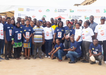 Donewell Insurance/Happy FM organize blood donation drive to stock National Blood Bank