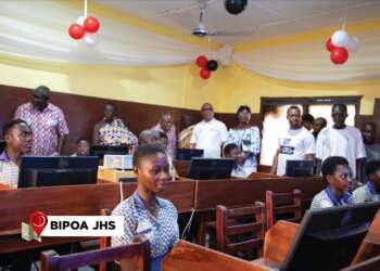 In an effort to bridge the digital gap and equip students with essential IT skills, Consolidated Bank Ghana Ltd. (CBG) has donated 30 desktop computers to three (3) junior high schools in Agona: Agona SDA JHS, Bedomase D/A Basic School, and Bipoa JHS. This initiative forms part of the Bank's ongoing commitment to community development through its Corporate Social Responsibility (CSR) efforts. Speaking at the handing-over ceremony, the Managing Director of CBG, Daniel Addo, reiterated the Bank’s dedication to supporting education and empowering communities. “At CBG, we believe in the power of community and the importance of contributing to the development and sustainability of the communities we serve. Today, we are proud to help bridge the gap and empower students with the tools they need to succeed in the world of technology,” he said. The three (3) schools received 10 computers each, alongside a refurbishment of their Information and Communication Technology (ICT) laboratories. These upgrades include electricals, painting, and tiling works, which aim to provide students with an enhanced learning environment to develop fundamental digital skills. Mr. Daniel Addo further highlighted that this initiative aligns with CBG’s core CSR pillars, which focus on health, community development, and education, as well as contributing to the United Nations' Sustainable Development Goals (SDGs). “In today’s digital age, access to computers is not a luxury but a necessity. We are excited to see the impact this initiative will have on the students and the broader community,” he added. Representing the three (3) beneficiary schools, the Headmaster of Bipoa JHS, Desmond Kwadwo Mensah, expressed heartfelt gratitude to CBG for the generous support. “This donation will truly transform the learning experience for our students. For many of them, this is their first real encounter with computers, and we believe this will open doors to new opportunities. On behalf of Agona SDA JHS, Bedomase D/A Basic School, and Bipoa JHS, we say thank you to CBG for standing with us,” Mr. Mensah stated. With this latest donation, CBG continues to demonstrate its commitment to strengthening the educational foundation in the communities it serves. By empowering students with digital resources, the Bank aims to foster greater academic performance and future opportunities for the youth.