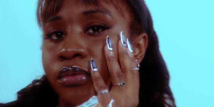 Tee Kae captures the essence of love's shift with "Sour Lips"