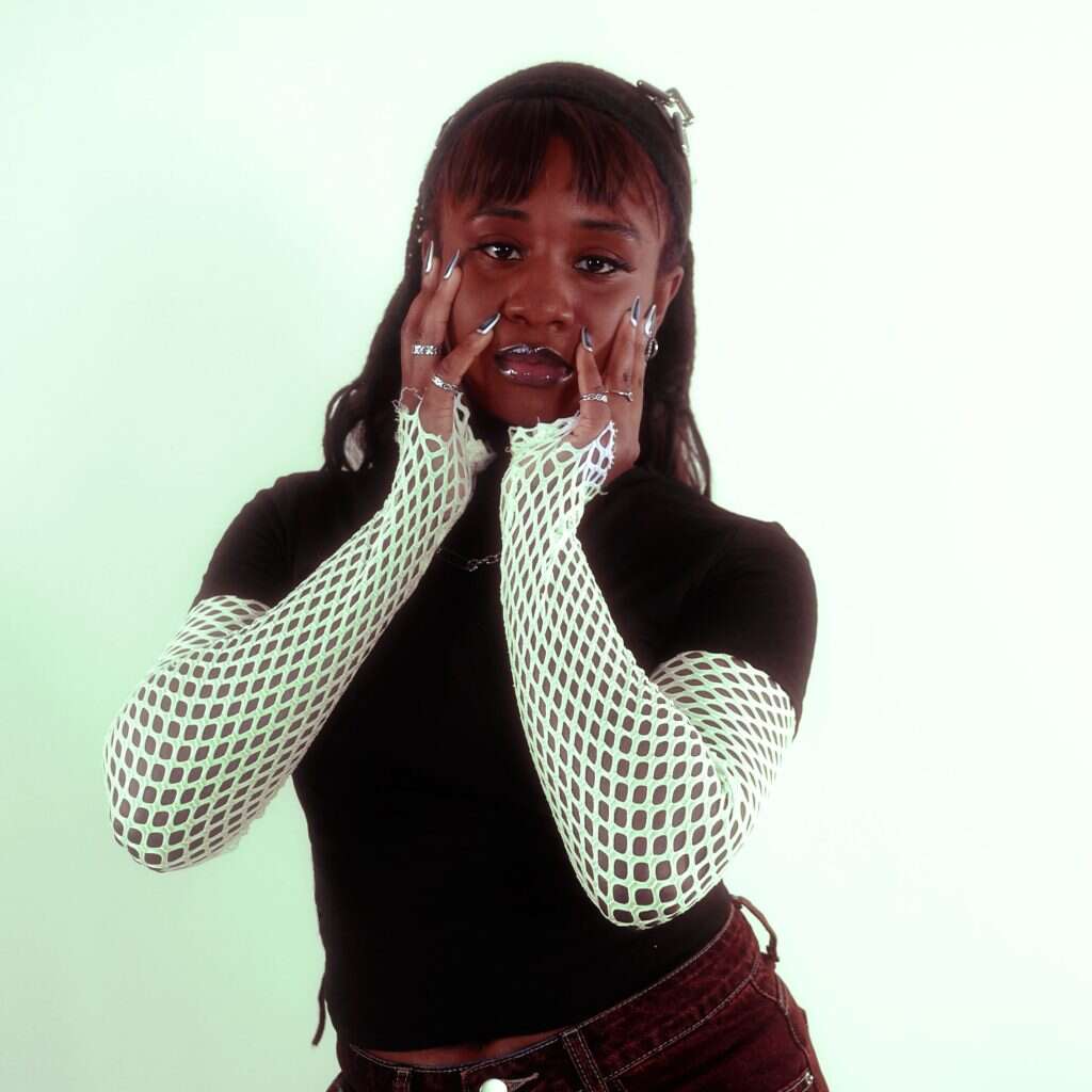 Tee Kae captures the essence of love's shift with "Sour Lips"