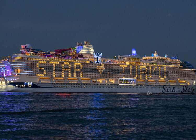 Samsung equips world’s largest cruise ship