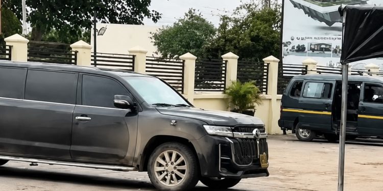 Police retain hearse carrying Apostle Kwadwo Safo’s body amid court injunction