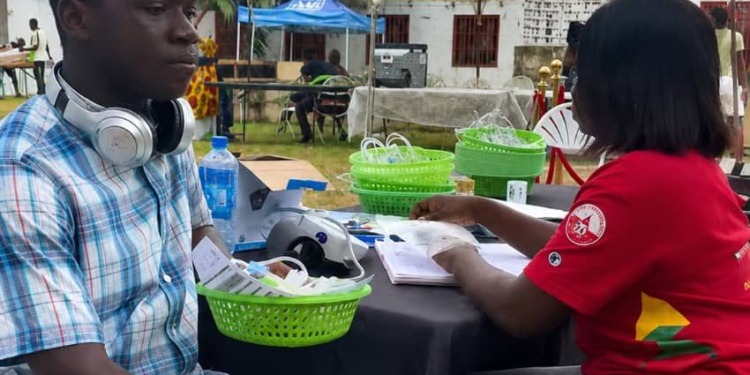 UG Community turns out for Mensah Sarbah Hall Wellness Check and Lifesaver Drive