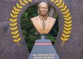 Mahama unveils Omane Boamah cenotaph, reassigns Gilbert Adjei to Ministry of Defence